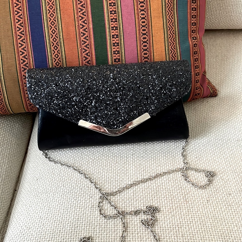 Black Clutch